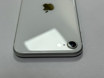 Б/в Мобільний телефон Apple iphone se 2020 64gb 01-201138840