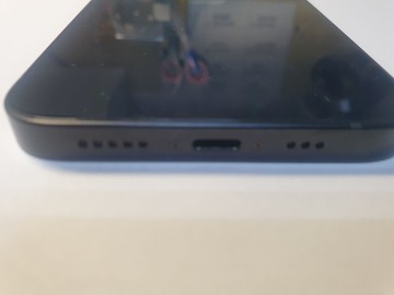 Б/в Мобільний телефон Apple iphone 12 128gb 01-201143073