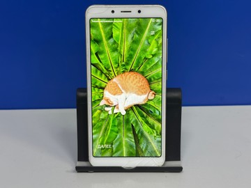 Б/в Мобільний телефон Xiaomi redmi 6a 2/16gb 01-201160335