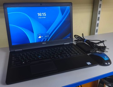 Dell 15/core i7 7820hq ddr3/12gb ddr3/hdd *відсутній/ssd 256 gb/*інтегрована