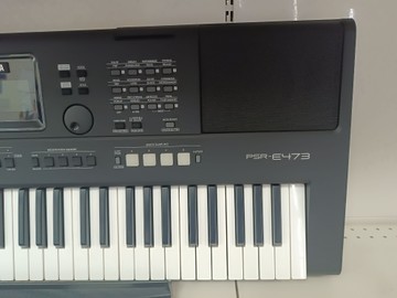 Б/в Синтезатор Yamaha psr-e473 01-201177704