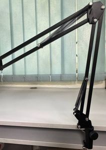 01-200527303: Fifine a6t