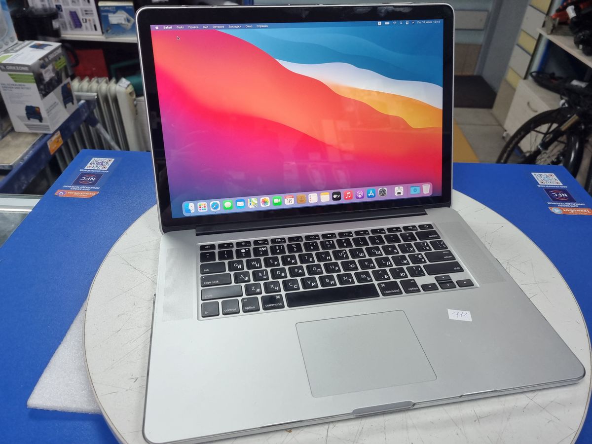 macbook pro a1398 15,4" core i7 2.2ghz/ram 16gb/ssd256gb/intel iris pro