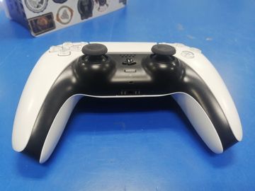 01-200780398: Sony playstation 5 slim 1tb