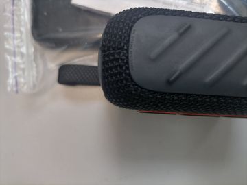 01-200789528: Jbl go 4