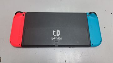 01-200790322: Nintendo switch oled