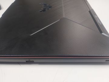 Б/в Ноутбук Asus 15/core i5-10300h ddr4/8gb ddr4/hdd *відсутній/ssd 512 gb/geforce gtx1650 4gb 01-200749966