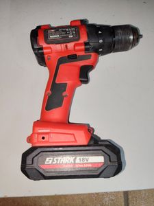 Б/у Шуруповерт Stark cd 18/2 b li-ion 01-200800351