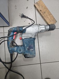 Б/в Перфоратор Зенит зпп-1700 профи 01-200807634