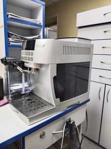 Б/в Кавоварка Delonghi magnifica s cappuccino ecam 22.366.s 01-200827573