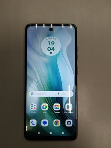 Б/в Мобільний телефон Motorola moto e14 2/64gb 01-200831169