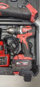 Б/в Набір інструментів Milwaukee m18 psag12x / m18 cblpo/ 2акб зп 01-200846386