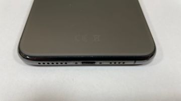 Б/у Мобильный телефон Apple iphone 11 pro max 64gb 01-200809887