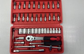 Б/в Набір автоінструментів New Tools 46 шт 16-000269276