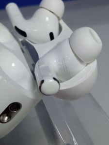 Б/у Наушники Apple airpods pro 2nd generation magsafe 01-200861743