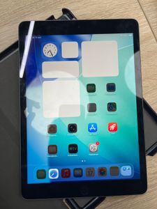 Б/в Планшет Apple ipad 10.2 2021 wi-fi 64gb 01-200875202