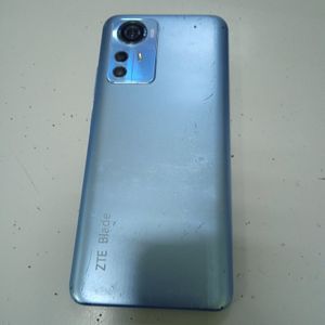 Б/в Мобільний телефон Zte blade a72s 4/128gb 01-200876677