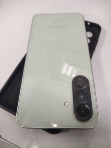 Б/в Мобільний телефон Samsung galaxy a56 5g 8/256gb 01-200849316