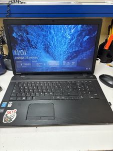 Toshiba 17/core i5 5200u ddr3/8gb ddr3/hdd *відсутній/ssd 120 gb/*інтегрована