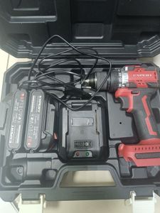 Б/у Шуруповерт Expert in-lxf20w 2акб зп 01-200888654