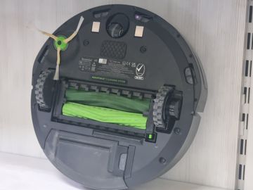 Б/в Робот-пилосос Irobot roomba e6 01-200866165