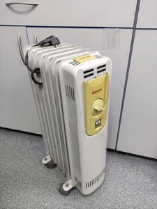 Б/в Обігрівач Saturn oh 1251 01-200891312