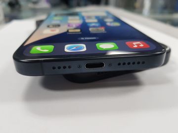 Б/в Мобільний телефон Apple iphone 15 pro max 256gb 01-200860509