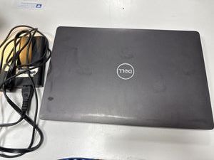 Б/у Ноутбук Dell 15/core i5 8365u ddr4/8gb ddr4/ssd 480 gb/*інтегрована 01-200898080