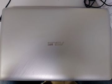 Б/в Ноутбук Asus 15/core i3 7020u ddr3/4gb ddr3/hdd 1000 gb/*інтегрована 01-200901711