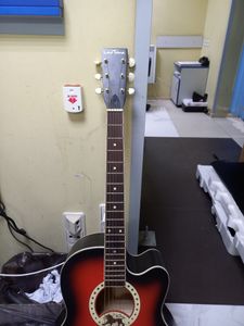 Б/в Гітара Trembita leotone l-17 01-200906374