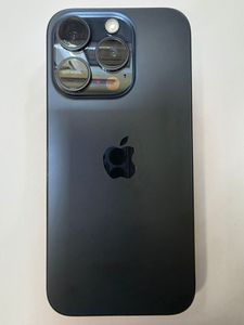 Б/у Мобільний телефон Apple iphone 15 pro 256gb 01-200910028