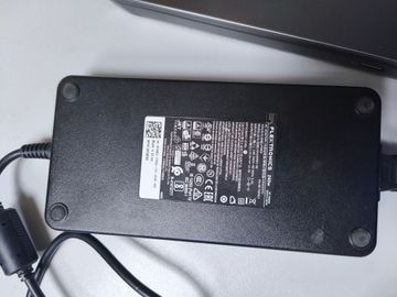 Б/в Ноутбук Dell 17/core i7 6700hq ddr3/16gb ddr3/hdd *відсутній/ssd 960 gb/geforce gtx1070 8gb 01-200912097