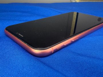 Б/в Мобільний телефон Apple iphone xr 64gb 01-200918143
