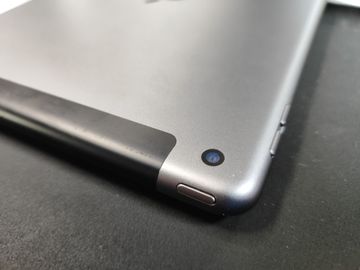 Б/в Планшет Apple ipad 8 wifi 128gb 4g 01-200861652