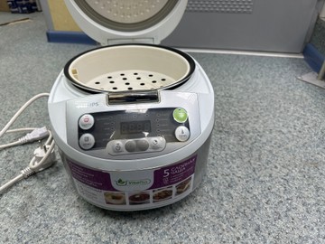 Б/у Мультиварка Philips hd3136 01-200939176