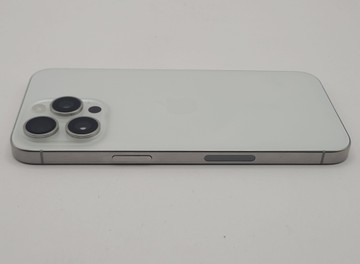 Б/в Мобільний телефон Apple iphone 15 pro max 256gb esim 01-200900191