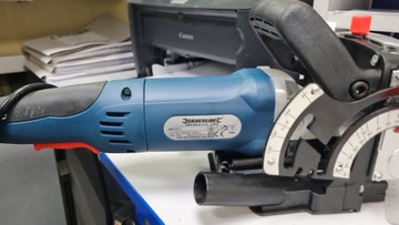 Б/в Фрезер Silverline biscuit joiner 128999 900w 01-200953212