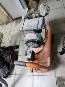 Б/в Компресор Powercraft ac-5030v2 01-200973010