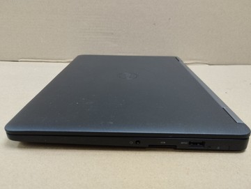 Б/в Ноутбук Dell 13/core i5 6200u ddr3/4gb ddr3/hdd *відсутній/ssd 120 gb/*інтегрована 01-200982232