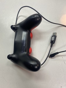 Б/в Геймпад Sony dualshock 4 01-201002339