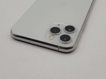 Б/в Мобільний телефон Apple iphone 11 pro 256gb 01-201016694