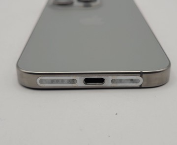 Б/в Мобільний телефон Apple iphone 15 pro 128gb 01-201022392