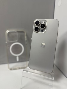 Б/в Мобільний телефон Apple iphone 15 pro max 256gb 01-201067827