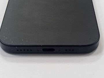 Б/в Мобільний телефон Apple iphone 15 256gb 01-201103645