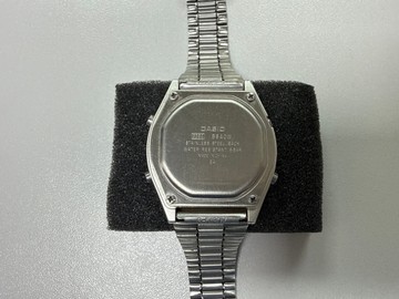 Б/в Годинник Casio b640w 01-201112283