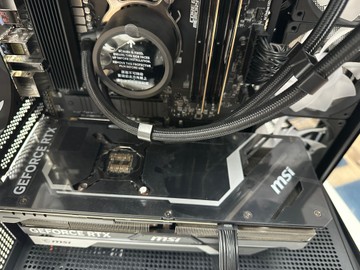 Б/в Системний блок Пк amd ryzen 7 7700/ram 64 gb/hdd відсутній+відсутній/ssd 2000 gb/nvidia rtx 4080 (geforce) 16gb gddr6x 01-201103018