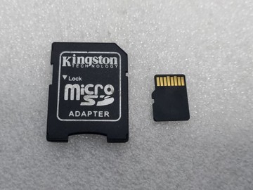 Б/в Карта пам'яті Kingston 128gb canvas v10 01-201111836