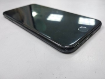 Б/в Мобільний телефон Apple iphone 7 plus 128gb 01-201121309