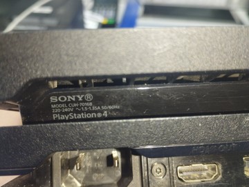 Б/в Ігрова приставка Sony playstation 4 pro 01-201129329