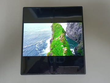 Б/в Мобільний телефон Samsung galaxy fold7 16/1tb 01-201157006